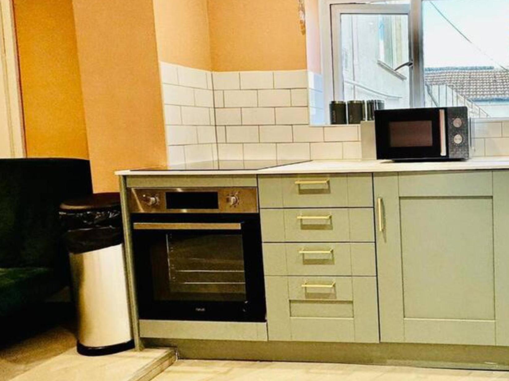 Flash Sale Brighton Train Station 1 Bedroom Flat Bn137Che03 ภายนอก รูปภาพ